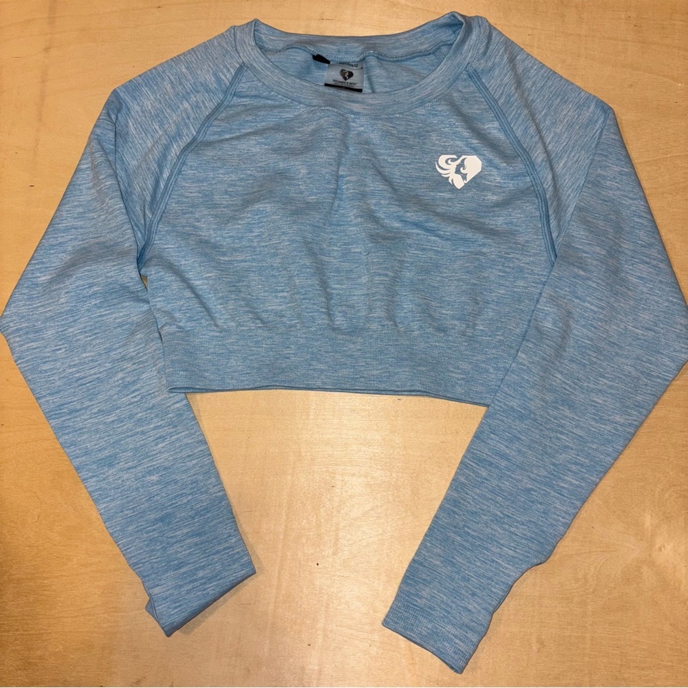 Women’s Best Active Workout Gym Seamless Long Sleeve Crop Top Size Medium Blue
